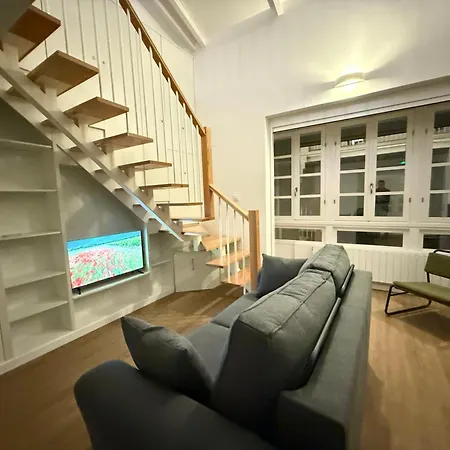 Apartment Plaza Loft L4 By Urent